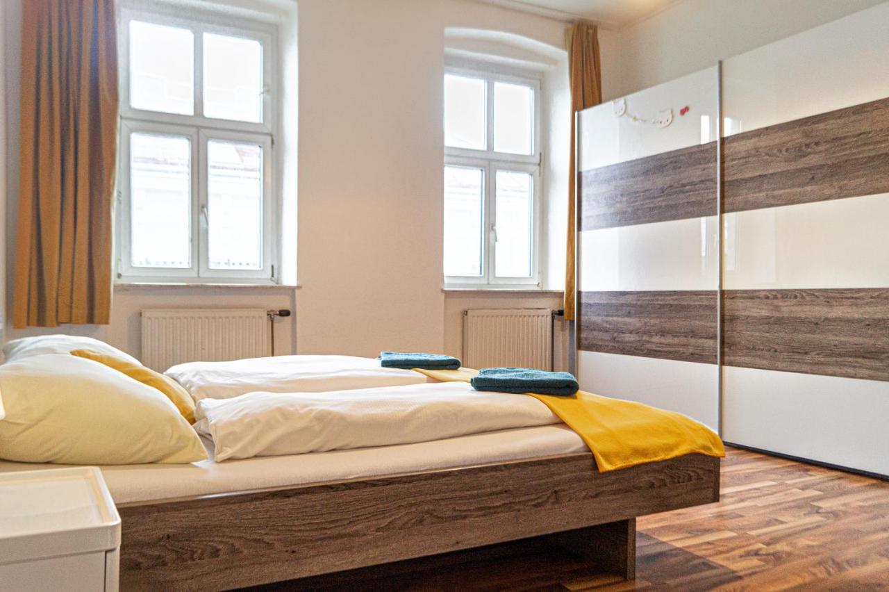 Comfy 2Br- Apartment Near Wiener Stadthalle Exteriör bild
