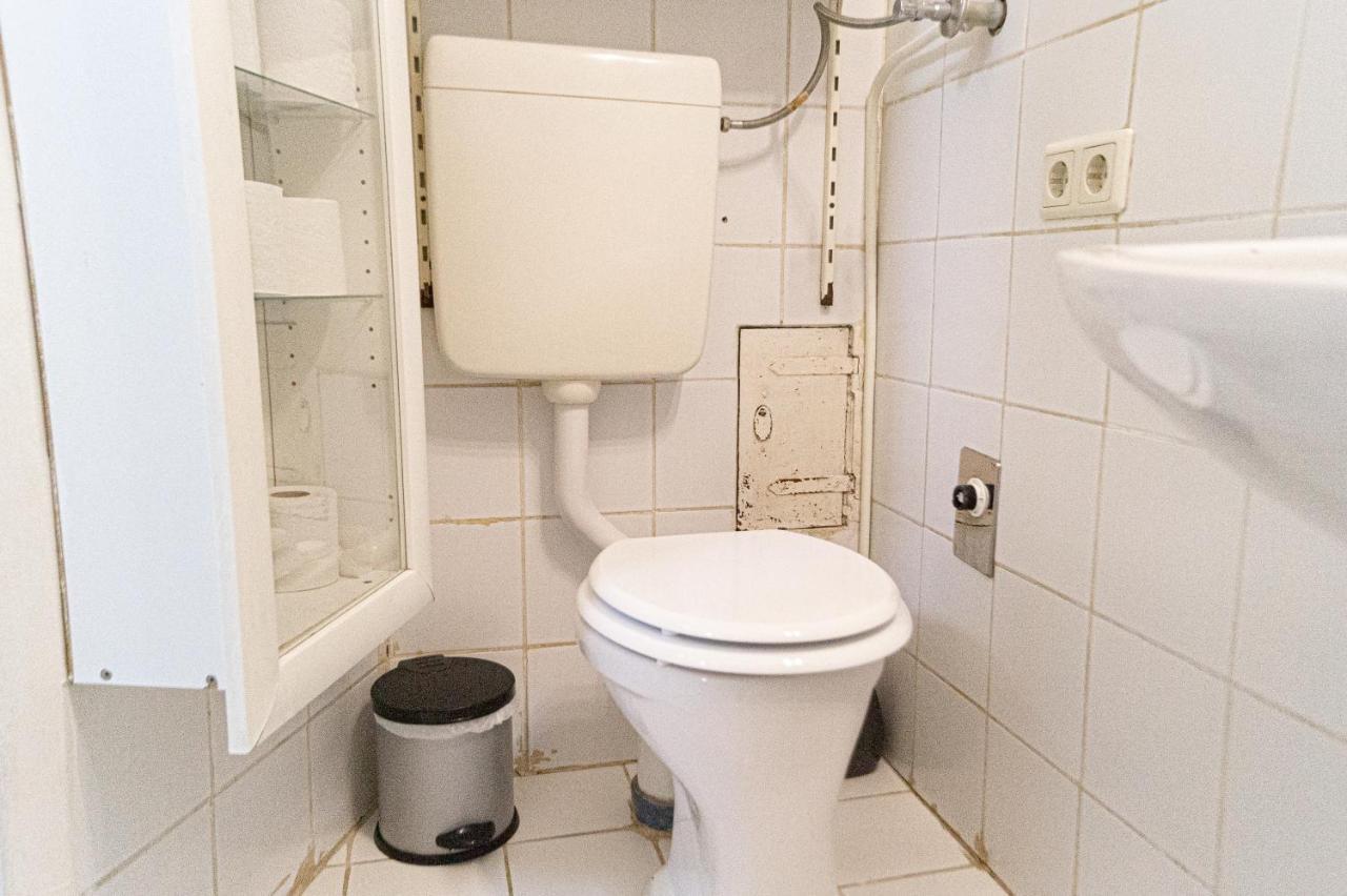 Comfy 2Br- Apartment Near Wiener Stadthalle Exteriör bild